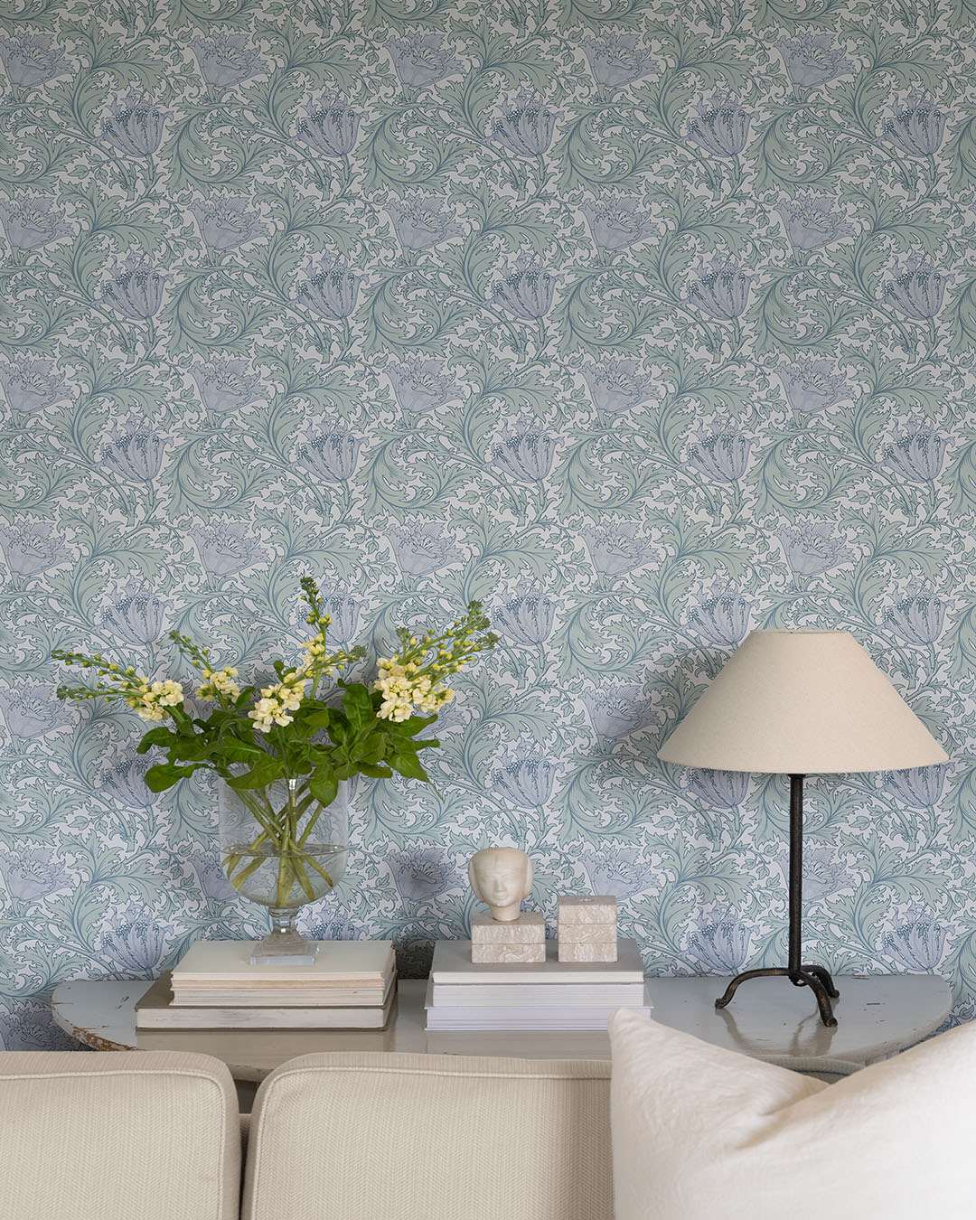 William Morris Wallpaper - Anemone - Blue