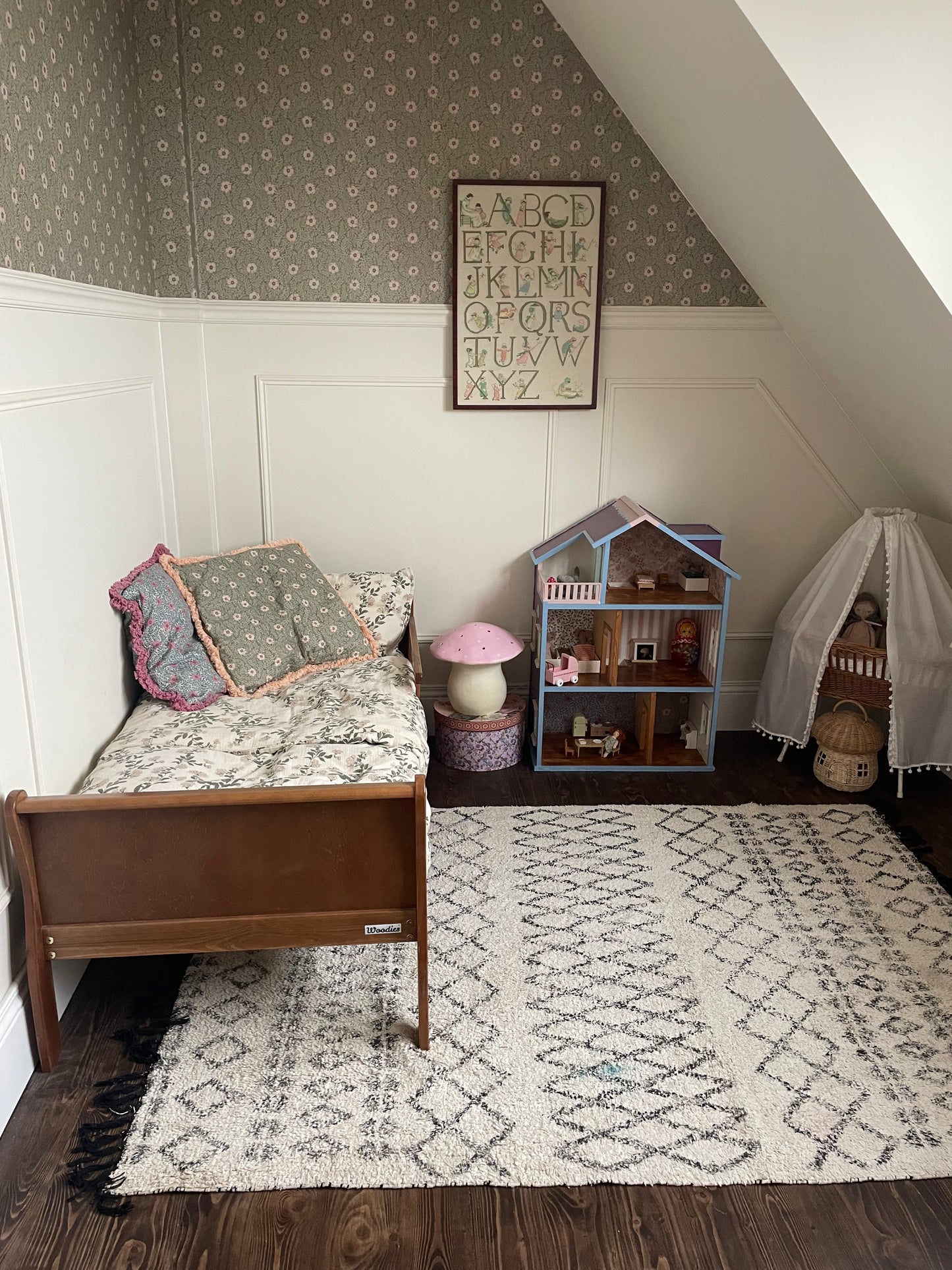 Summer Gray Wallpaper - Kicki - Soft lilac