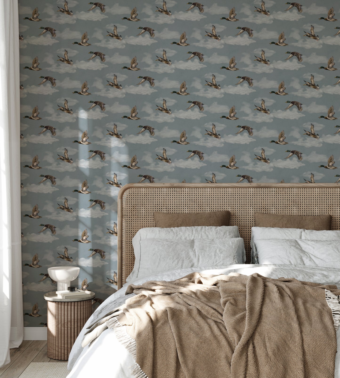 Summer Gray Wallpaper - Voyage, Petit - Winter Blue