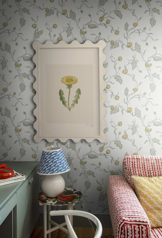 Sandberg Wallpaper - Elmire, Spring Green - S10147