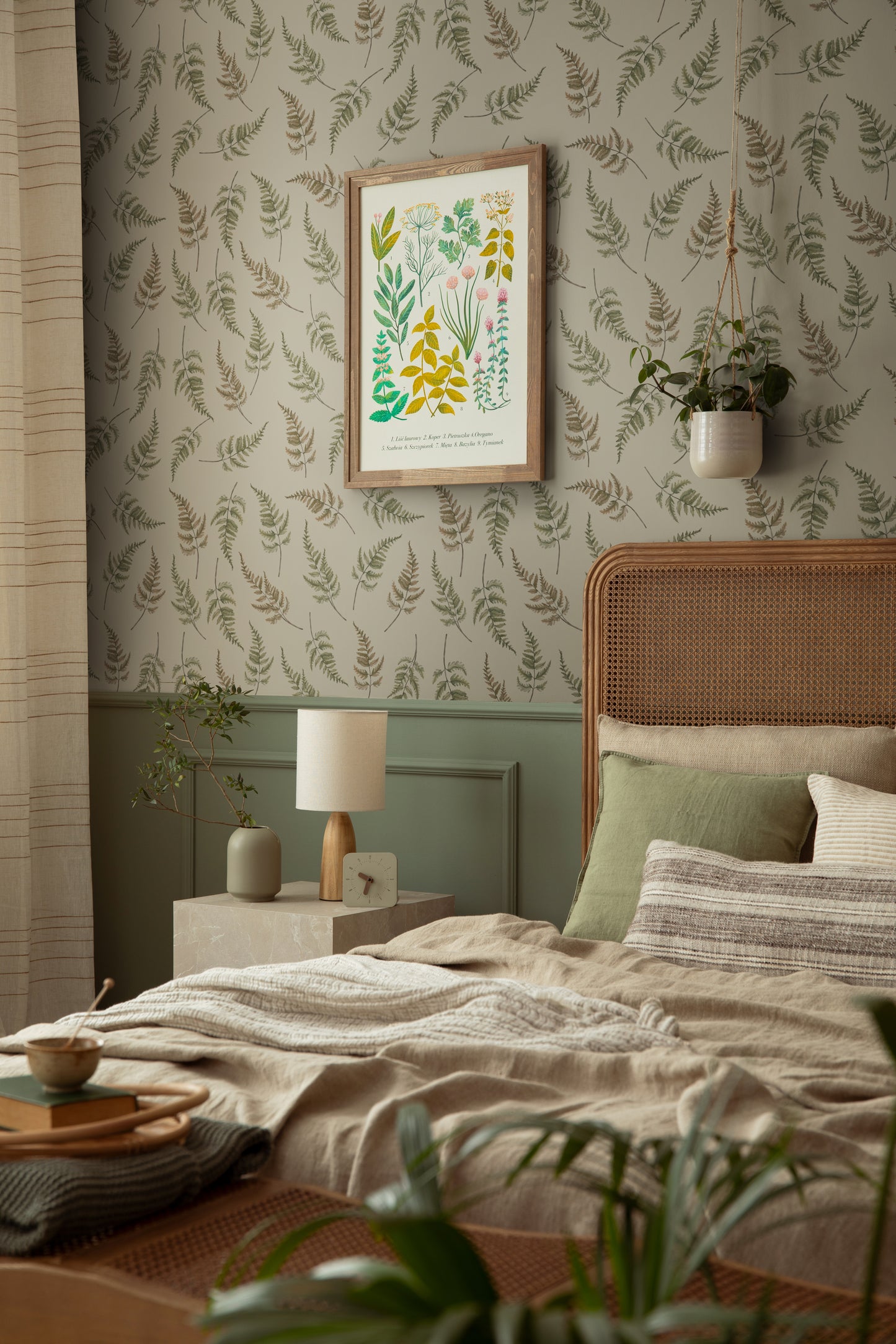 Summer Gray Wallpaper - Falling Ferns - Soft Beige