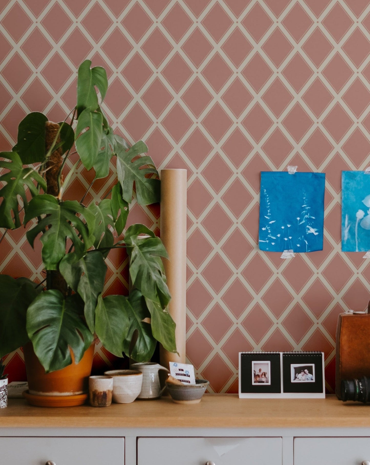 Summer Gray Wallpaper - Trellis - Dusty Red