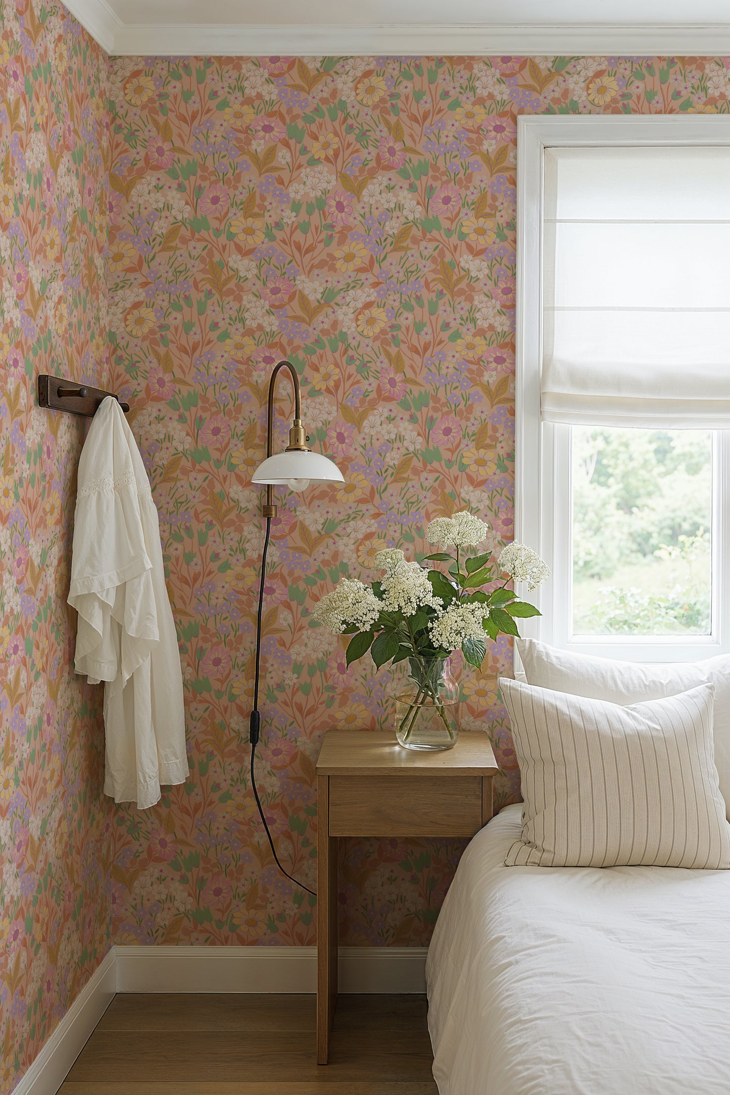 Summer Gray Wallpaper - Lola - Apricot