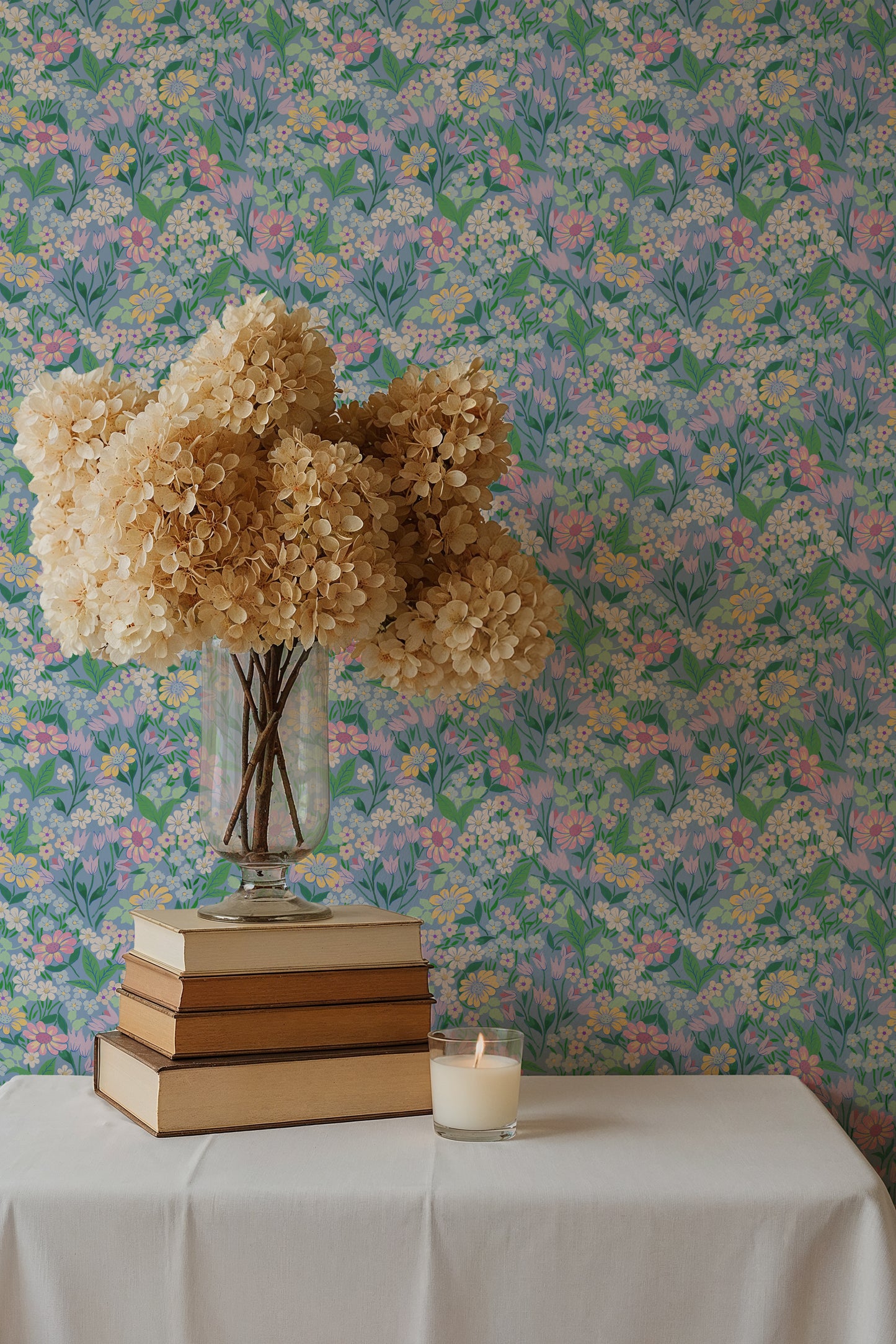 Summer Gray Wallpaper - Lola, Petit - Sky Blue