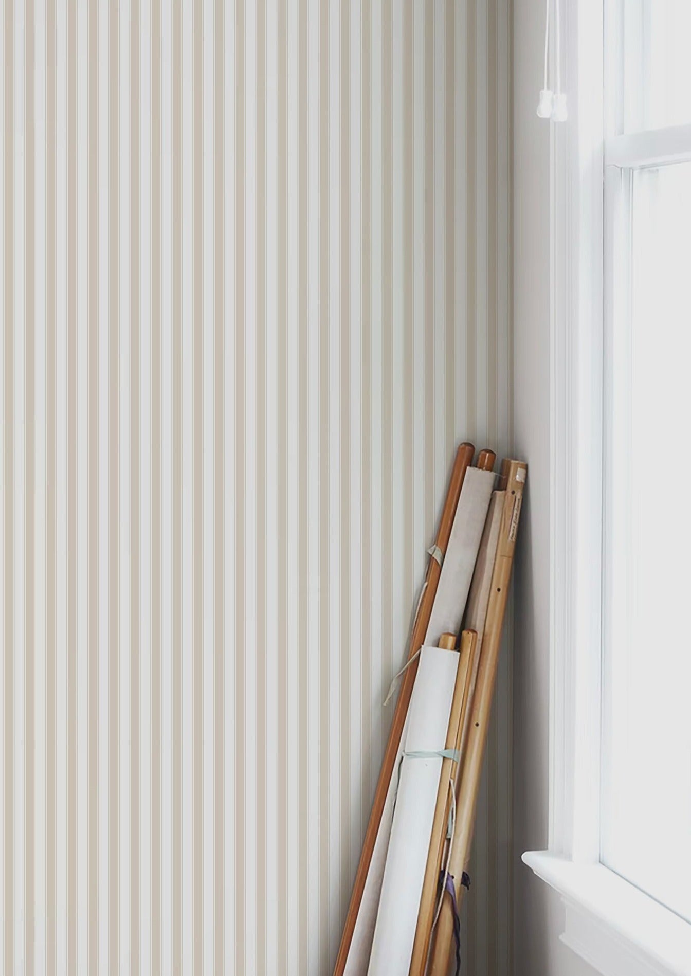 Papier peint rayures - français - beige
