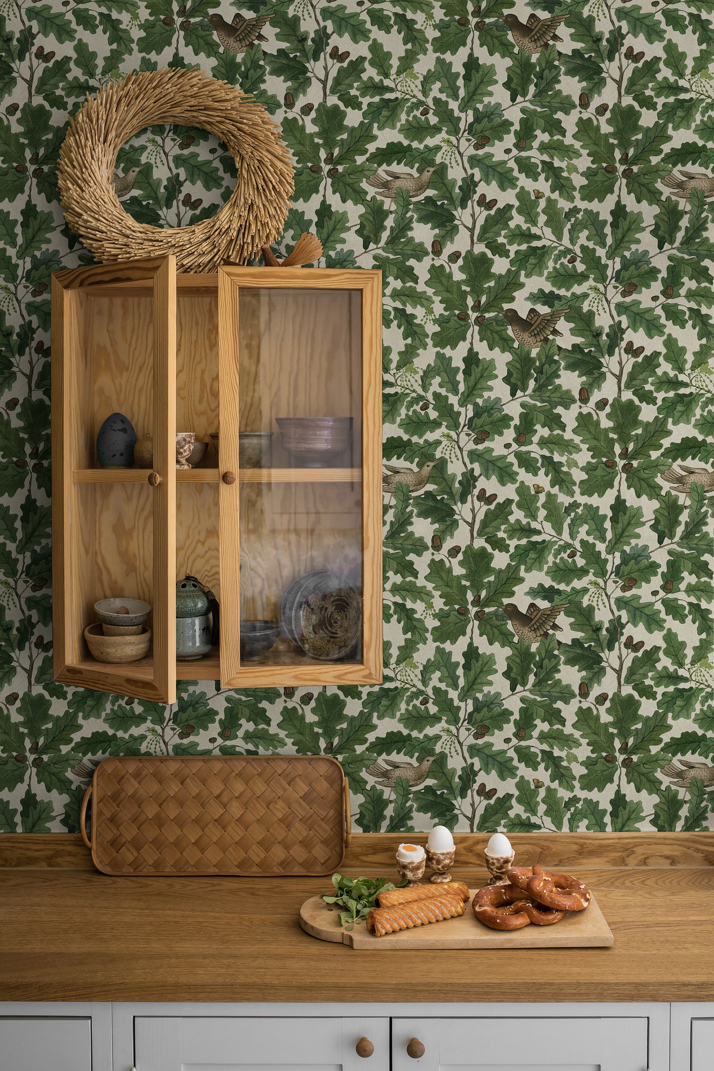 Borastapeter Wallpaper - In the oak - Beige