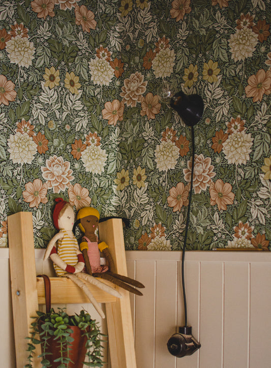 Maria - Inspiring use of the Dahlia Garden