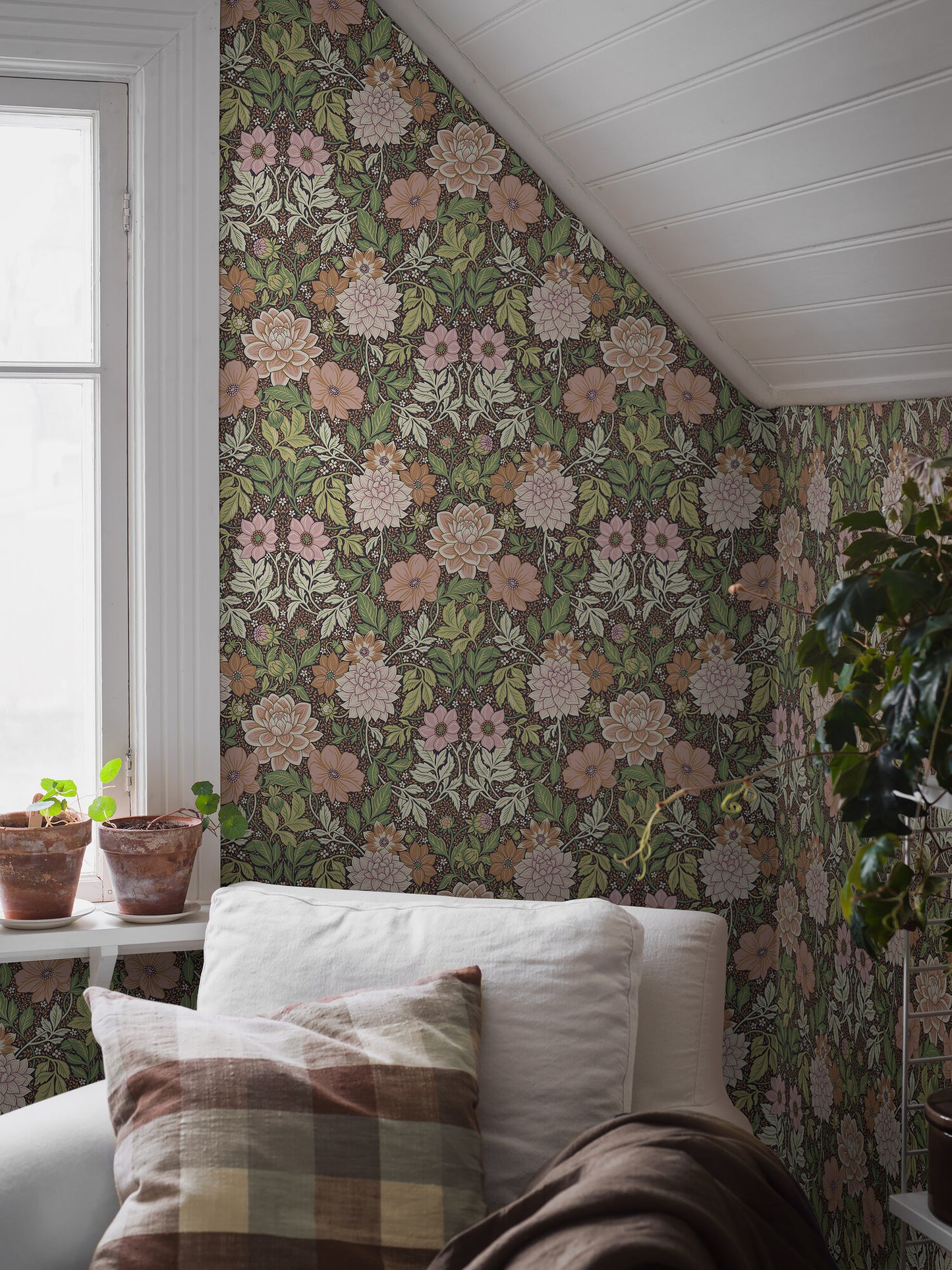 Borastapeter Wallpaper - Dahlia Garden 7693 - Brown & Green