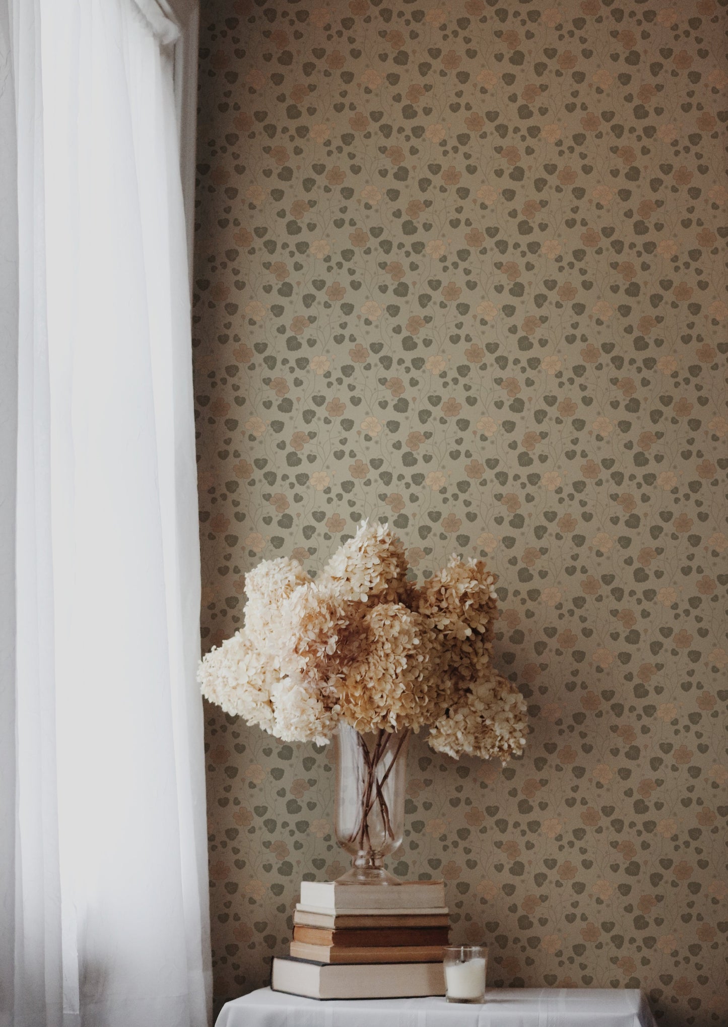 Summer Gray Wallpaper - Hallie - Pearl