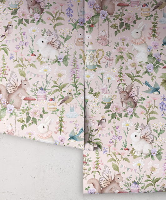 Papier peint pour chambre d'enfant - Garden Party par Fleur Harris - Rose Pétale