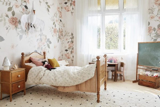 Papier peint pour chambre d'enfant - Pays des Roses par Mrs Mighetto