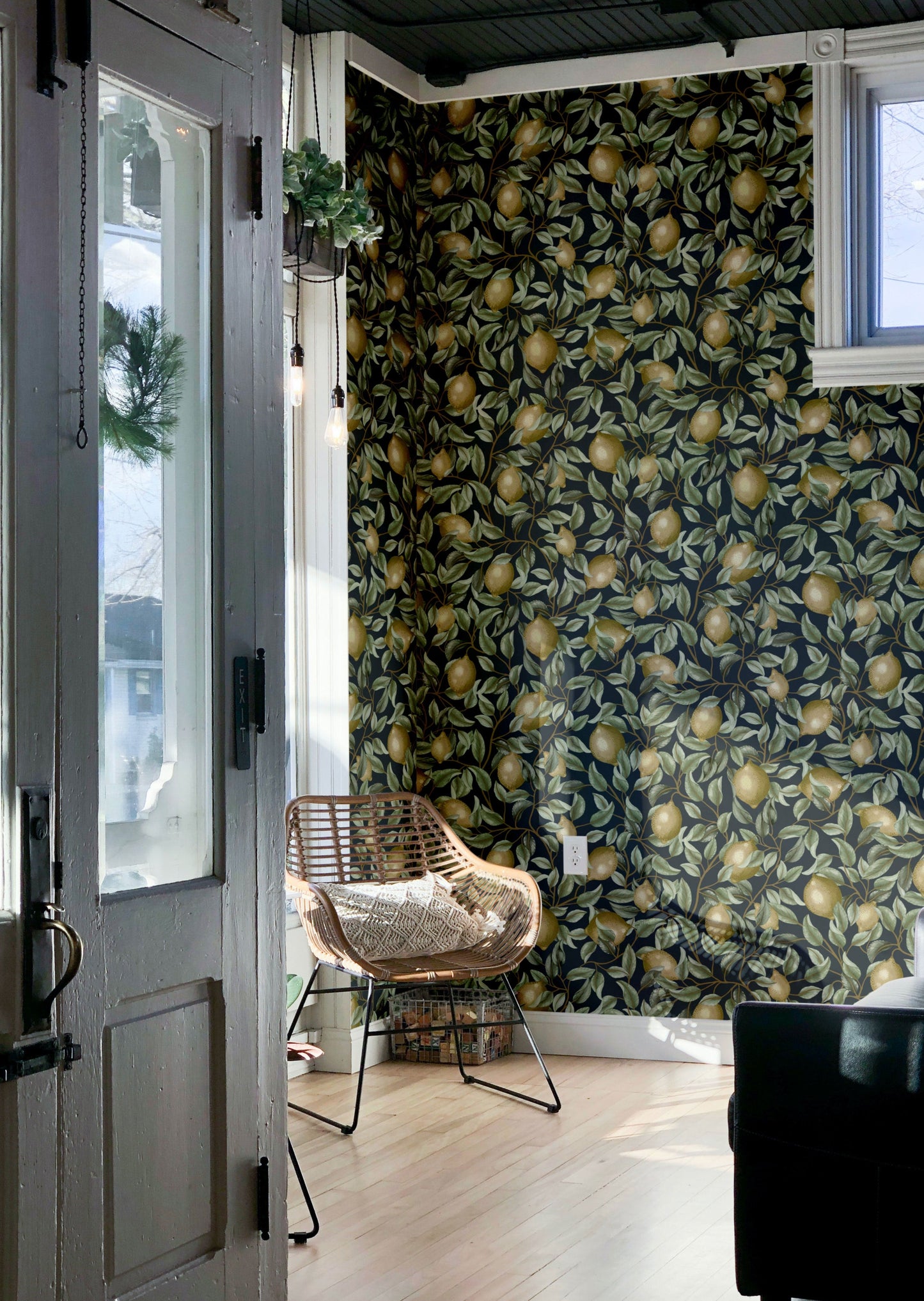 Summer Gray Wallpaper - Lemon Trees - Midnight Blue